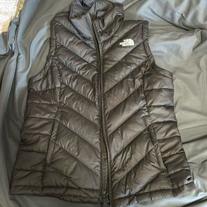 Worn once. Just way to big and taking up my closet space